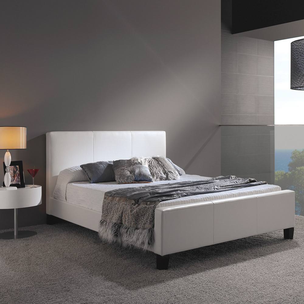 تخت خواب دو نفره با تاج متصل